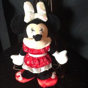 Minnie Mouse Stuff animal